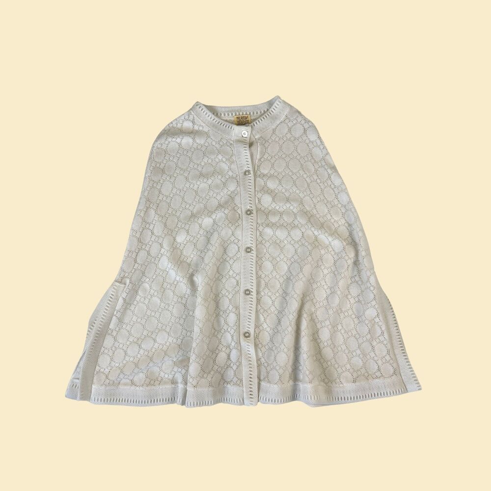 1970s Morsly crochet cape / poncho, vintage 70s button down crocheted shawl
